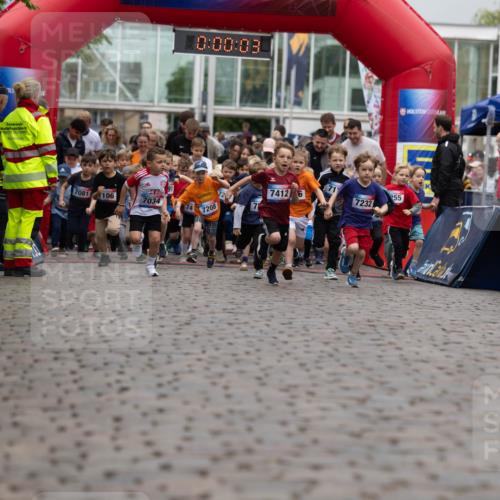12.06.2026 - Holstenköstenlauf Michael Strokosch http://msf.ph/oto/9748385 12.06.2026 15:00:07 Laufen 19, 00, 0, 00, 03, 7081, 106, 74126, 7034, 55, 7208, 7232 meine-sportfotos.de