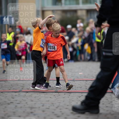 12.06.2026 - Holstenköstenlauf Michael Strokosch http://msf.ph/oto/9748407 12.06.2026 15:01:36 Laufen 73, 7038 meine-sportfotos.de