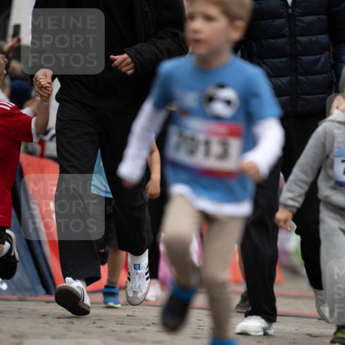 12.06.2026 - Holstenköstenlauf Michael Strokosch http://msf.ph/oto/9748429 12.06.2026 15:01:58 Laufen 7013 meine-sportfotos.de