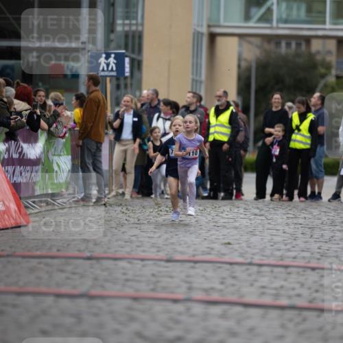 12.06.2026 - Holstenköstenlauf Michael Strokosch http://msf.ph/oto/9748492 12.06.2026 15:12:06 Laufen 110 meine-sportfotos.de