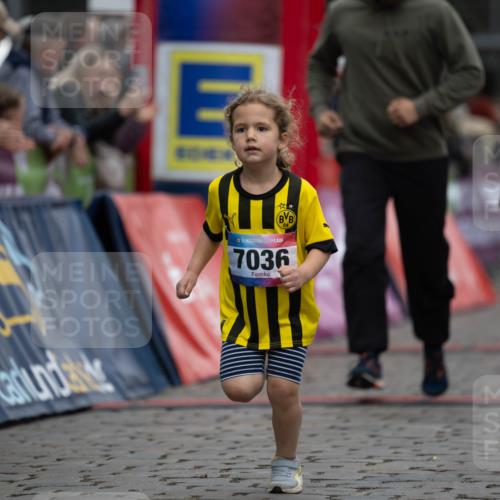 12.06.2026 - Holstenköstenlauf Michael Strokosch http://msf.ph/oto/9748530 12.06.2026 15:12:19 Laufen 36, 7036, 7100 meine-sportfotos.de
