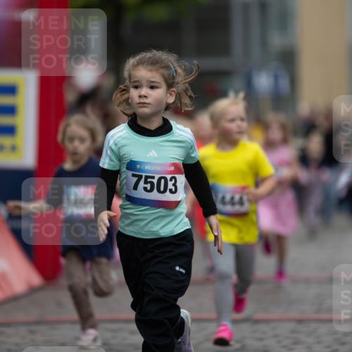 12.06.2026 - Holstenköstenlauf Michael Strokosch http://msf.ph/oto/9748535 12.06.2026 15:12:22 Laufen 36, 7503, 444 meine-sportfotos.de