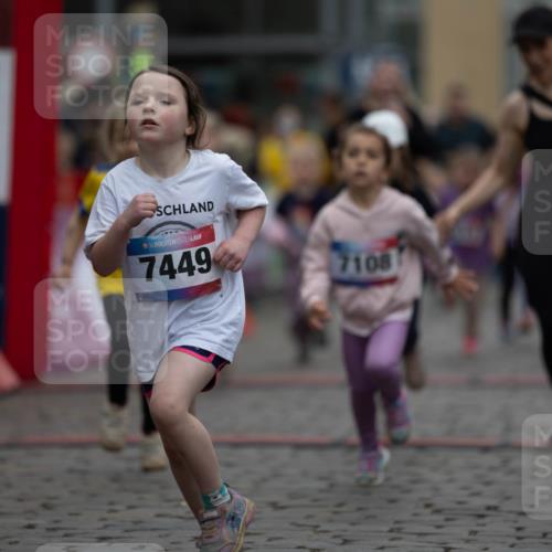 12.06.2026 - Holstenköstenlauf Michael Strokosch http://msf.ph/oto/9748545 12.06.2026 15:12:26 Laufen 36, 7449, 7108 meine-sportfotos.de