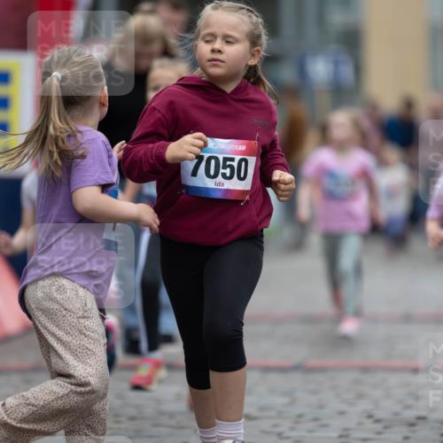12.06.2026 - Holstenköstenlauf Michael Strokosch http://msf.ph/oto/9748553 12.06.2026 15:12:32 Laufen 7050, 7530 meine-sportfotos.de
