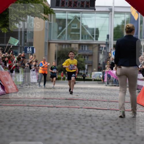 12.06.2026 - Holstenköstenlauf Michael Strokosch http://msf.ph/oto/9748630 12.06.2026 15:35:50 Laufen 334, 425 meine-sportfotos.de