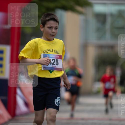 12.06.2026 - Holstenköstenlauf Michael Strokosch http://msf.ph/oto/9748646 12.06.2026 15:35:54 Laufen 36, 125 meine-sportfotos.de