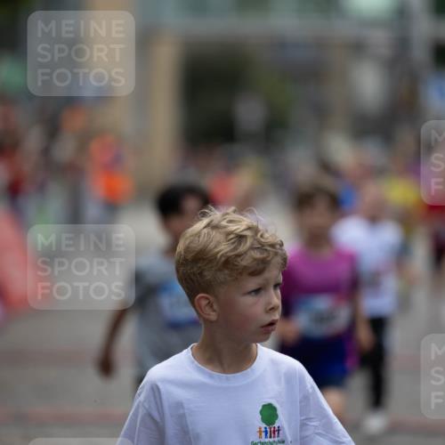 12.06.2026 - Holstenköstenlauf Michael Strokosch http://msf.ph/oto/9748673 12.06.2026 15:36:39 Laufen  meine-sportfotos.de