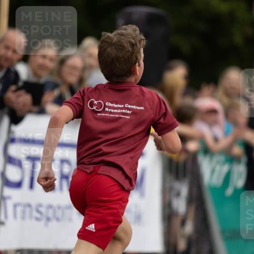 12.06.2026 - Holstenköstenlauf Michael Strokosch http://msf.ph/oto/9748788 12.06.2026 16:05:53 Laufen 55 meine-sportfotos.de