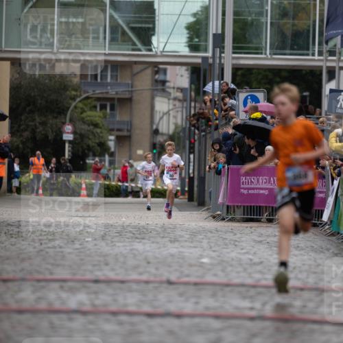 12.06.2026 - Holstenköstenlauf Michael Strokosch http://msf.ph/oto/9748831 12.06.2026 16:49:51 Laufen 80 meine-sportfotos.de