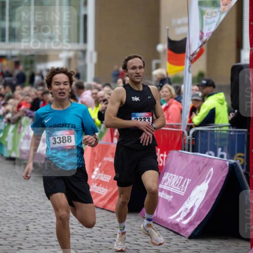 12.06.2026 - Holstenköstenlauf Michael Strokosch http://msf.ph/oto/9748879 12.06.2026 17:46:35 Laufen 3388, 2223, 1 meine-sportfotos.de