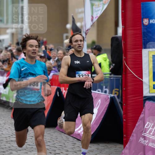 12.06.2026 - Holstenköstenlauf Michael Strokosch http://msf.ph/oto/9748880 12.06.2026 17:46:35 Laufen 588, 2222 meine-sportfotos.de