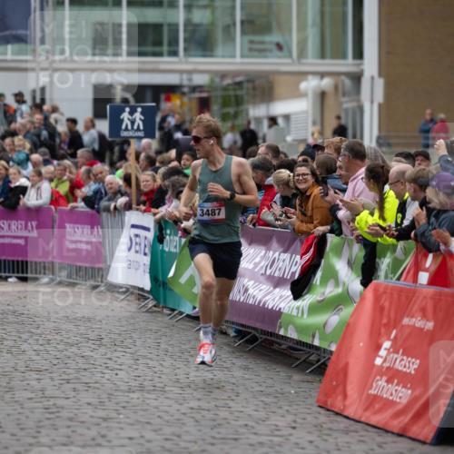 12.06.2026 - Holstenköstenlauf Michael Strokosch http://msf.ph/oto/9748884 12.06.2026 17:46:37 Laufen 3487 meine-sportfotos.de