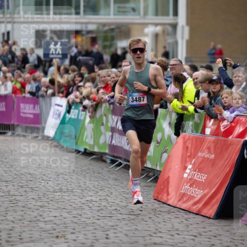 12.06.2026 - Holstenköstenlauf Michael Strokosch http://msf.ph/oto/9748887 12.06.2026 17:46:38 Laufen 3487 meine-sportfotos.de