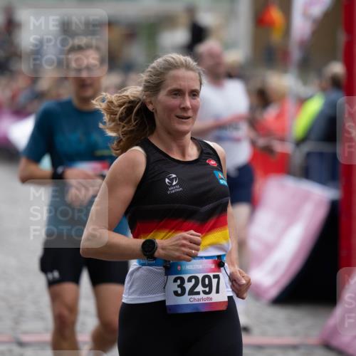 12.06.2026 - Holstenköstenlauf Michael Strokosch http://msf.ph/oto/9748912 12.06.2026 17:50:37 Laufen 36, 3297 meine-sportfotos.de