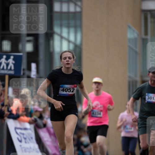 12.06.2026 - Holstenköstenlauf Michael Strokosch http://msf.ph/oto/9748968 12.06.2026 17:59:03 Laufen 4052, 3012 meine-sportfotos.de