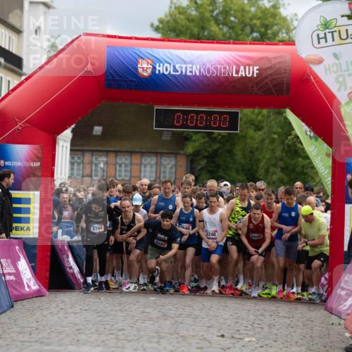 12.06.2026 - Holstenköstenlauf Michael Strokosch http://msf.ph/oto/9748999 12.06.2026 19:00:03 Laufen 32238, 600, 0, 00, 00, 4744, 4582, 2646, 3246, 4800, 9, 32238, 15, 0, 15, 10 meine-sportfotos.de