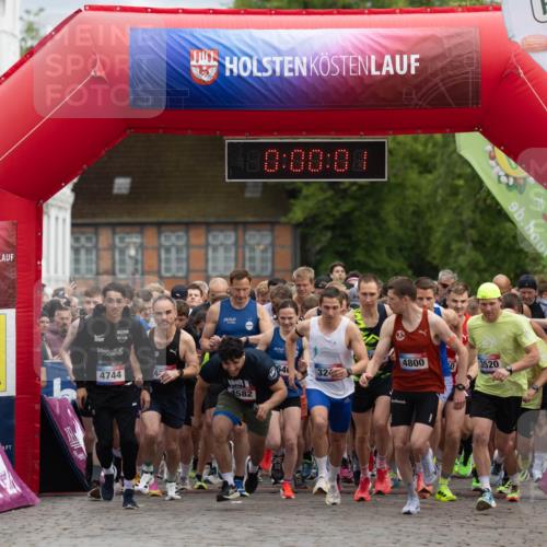 12.06.2026 - Holstenköstenlauf Michael Strokosch http://msf.ph/oto/9749003 12.06.2026 19:00:04 Laufen 600, 180, 00, 00, 4744, 4582, 541, 64, 32, 6, 4800, 0, 3520, 32298 meine-sportfotos.de