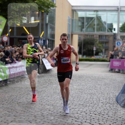 12.06.2026 - Holstenköstenlauf Michael Strokosch http://msf.ph/oto/9749028 12.06.2026 19:31:58 Laufen 4800 meine-sportfotos.de