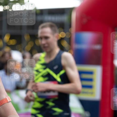 12.06.2026 - Holstenköstenlauf Michael Strokosch http://msf.ph/oto/9749035 12.06.2026 19:32:00 Laufen  meine-sportfotos.de