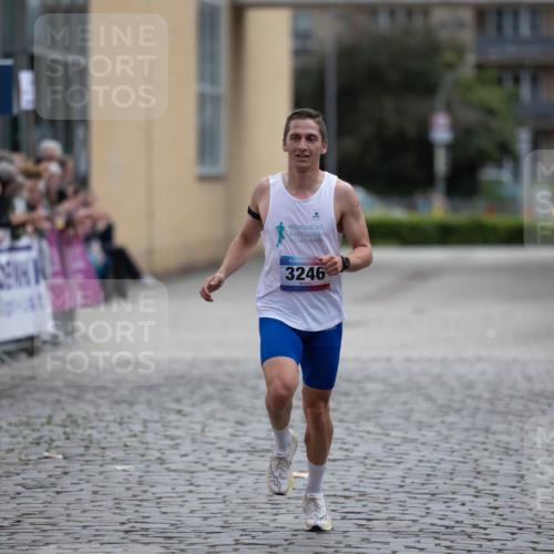 12.06.2026 - Holstenköstenlauf Michael Strokosch http://msf.ph/oto/9749045 12.06.2026 19:33:19 Laufen 3246 meine-sportfotos.de