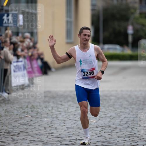 12.06.2026 - Holstenköstenlauf Michael Strokosch http://msf.ph/oto/9749046 12.06.2026 19:33:19 Laufen 3246 meine-sportfotos.de