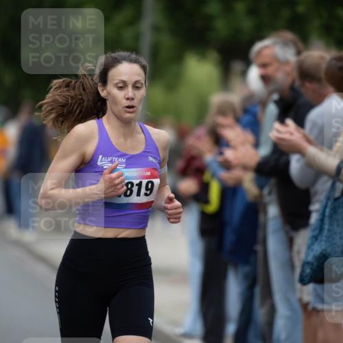 12.06.2026 - Holstenköstenlauf Michael Strokosch http://msf.ph/oto/9749083 12.06.2026 19:36:47 Laufen 819 meine-sportfotos.de