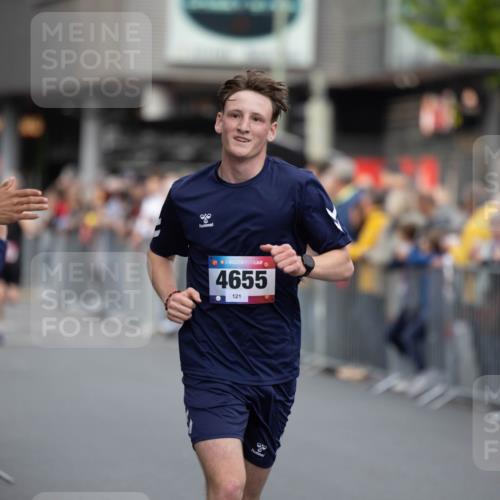 12.06.2026 - Holstenköstenlauf Michael Strokosch http://msf.ph/oto/9749095 12.06.2026 19:38:21 Laufen 36, 4655, 121 meine-sportfotos.de