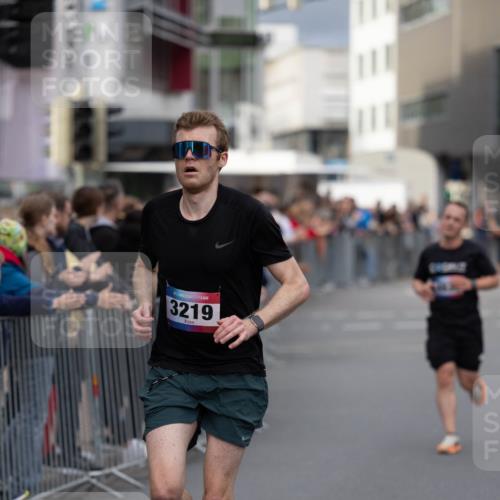12.06.2026 - Holstenköstenlauf Michael Strokosch http://msf.ph/oto/9749111 12.06.2026 19:39:17 Laufen 3219 meine-sportfotos.de