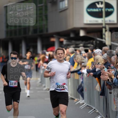 12.06.2026 - Holstenköstenlauf Michael Strokosch http://msf.ph/oto/9749132 12.06.2026 19:39:49 Laufen 3235, 3075 meine-sportfotos.de