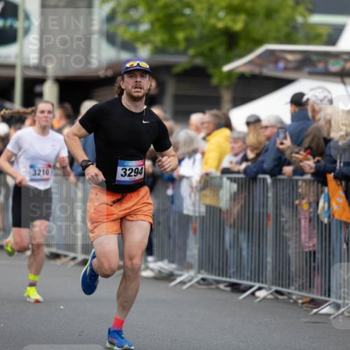 12.06.2026 - Holstenköstenlauf Michael Strokosch http://msf.ph/oto/9749186 12.06.2026 19:41:08 Laufen 6, 3210, 3294 meine-sportfotos.de