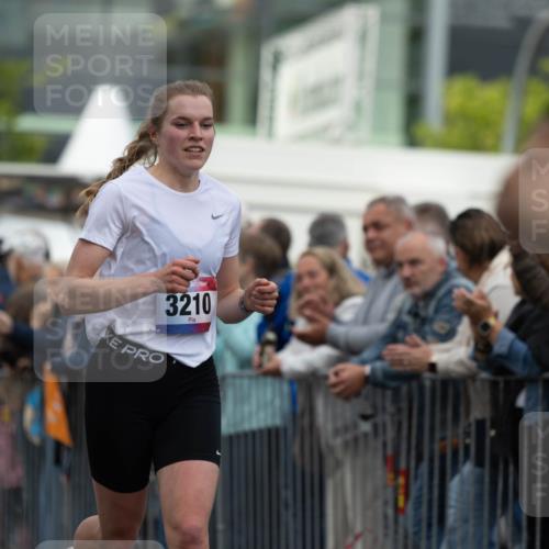 12.06.2026 - Holstenköstenlauf Michael Strokosch http://msf.ph/oto/9749193 12.06.2026 19:41:10 Laufen 3210 meine-sportfotos.de