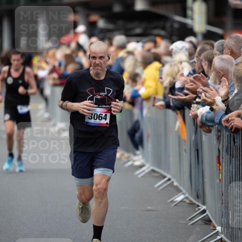 12.06.2026 - Holstenköstenlauf Michael Strokosch http://msf.ph/oto/9749204 12.06.2026 19:42:07 Laufen 3064 meine-sportfotos.de