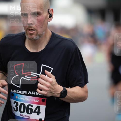 12.06.2026 - Holstenköstenlauf Michael Strokosch http://msf.ph/oto/9749214 12.06.2026 19:42:10 Laufen 36, 3064 meine-sportfotos.de