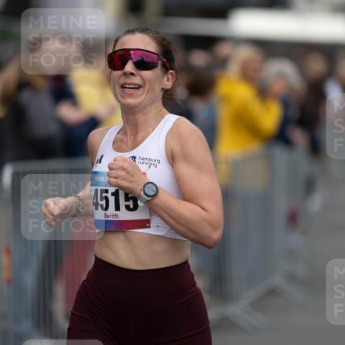 12.06.2026 - Holstenköstenlauf Michael Strokosch http://msf.ph/oto/9749224 12.06.2026 19:42:33 Laufen 36, 4515 meine-sportfotos.de