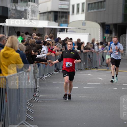 12.06.2026 - Holstenköstenlauf Michael Strokosch http://msf.ph/oto/9749246 12.06.2026 19:43:16 Laufen 4294, 3881 meine-sportfotos.de