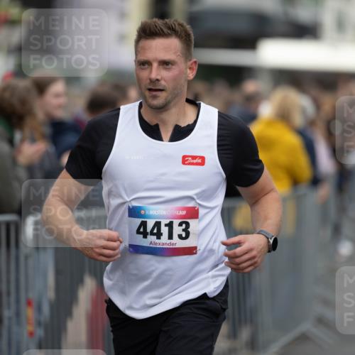 12.06.2026 - Holstenköstenlauf Michael Strokosch http://msf.ph/oto/9749256 12.06.2026 19:44:06 Laufen 36, 4413 meine-sportfotos.de
