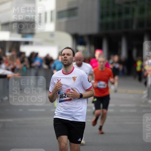 12.06.2026 - Holstenköstenlauf Michael Strokosch http://msf.ph/oto/9749260 12.06.2026 19:44:12 Laufen 462 meine-sportfotos.de