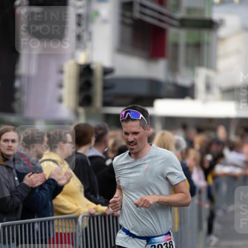 12.06.2026 - Holstenköstenlauf Michael Strokosch http://msf.ph/oto/9749282 12.06.2026 19:44:29 Laufen 96, 3038 meine-sportfotos.de
