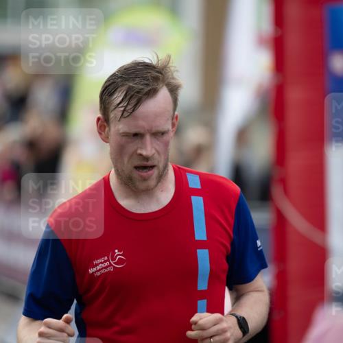 12.06.2026 - Holstenköstenlauf Michael Strokosch http://msf.ph/oto/9749318 12.06.2026 19:53:07 Laufen  meine-sportfotos.de