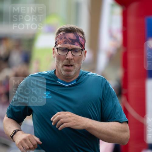 12.06.2026 - Holstenköstenlauf Michael Strokosch http://msf.ph/oto/9749323 12.06.2026 19:53:09 Laufen  meine-sportfotos.de
