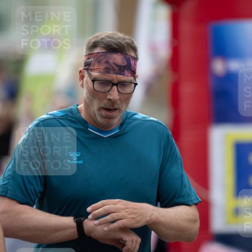 12.06.2026 - Holstenköstenlauf Michael Strokosch http://msf.ph/oto/9749324 12.06.2026 19:53:10 Laufen  meine-sportfotos.de