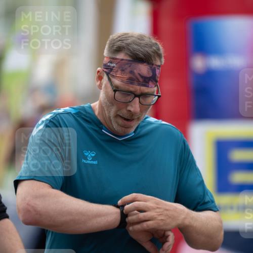12.06.2026 - Holstenköstenlauf Michael Strokosch http://msf.ph/oto/9749325 12.06.2026 19:53:10 Laufen  meine-sportfotos.de