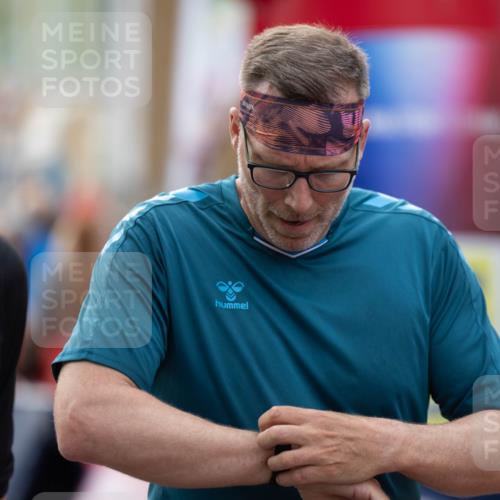 12.06.2026 - Holstenköstenlauf Michael Strokosch http://msf.ph/oto/9749327 12.06.2026 19:53:10 Laufen  meine-sportfotos.de