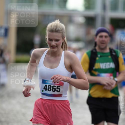 12.06.2026 - Holstenköstenlauf Michael Strokosch http://msf.ph/oto/9749329 12.06.2026 19:53:13 Laufen 36, 4865 meine-sportfotos.de