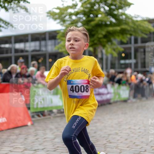 12.06.2026 - Holstenköstenlauf Michael Strokosch http://msf.ph/oto/9749370 12.06.2026 17:56:20 Laufen 36, 4008 meine-sportfotos.de