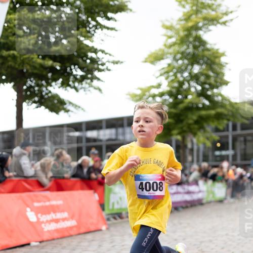12.06.2026 - Holstenköstenlauf Michael Strokosch http://msf.ph/oto/9749371 12.06.2026 17:56:20 Laufen 36, 4008 meine-sportfotos.de
