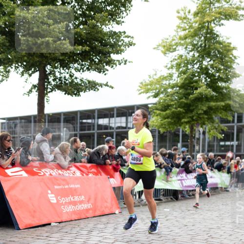 12.06.2026 - Holstenköstenlauf Michael Strokosch http://msf.ph/oto/9749376 12.06.2026 17:56:39 Laufen 4899 meine-sportfotos.de
