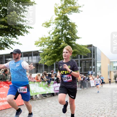12.06.2026 - Holstenköstenlauf Michael Strokosch http://msf.ph/oto/9749403 12.06.2026 17:56:45 Laufen 3156, 3794 meine-sportfotos.de