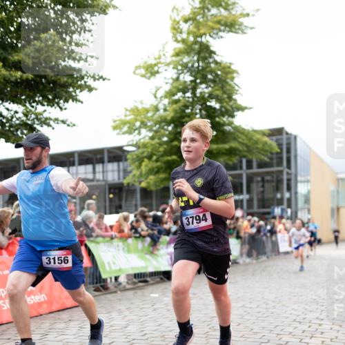 12.06.2026 - Holstenköstenlauf Michael Strokosch http://msf.ph/oto/9749404 12.06.2026 17:56:45 Laufen 3156, 3794 meine-sportfotos.de