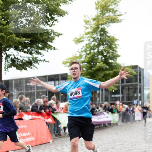 12.06.2026 - Holstenköstenlauf Michael Strokosch http://msf.ph/oto/9749415 12.06.2026 17:56:50 Laufen 2, 4098 meine-sportfotos.de